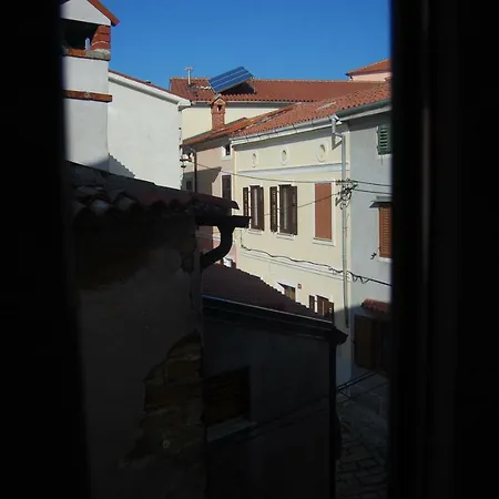 Dana Apartamento